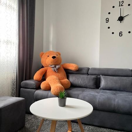 The Sunset Apartment Влёра Экстерьер фото